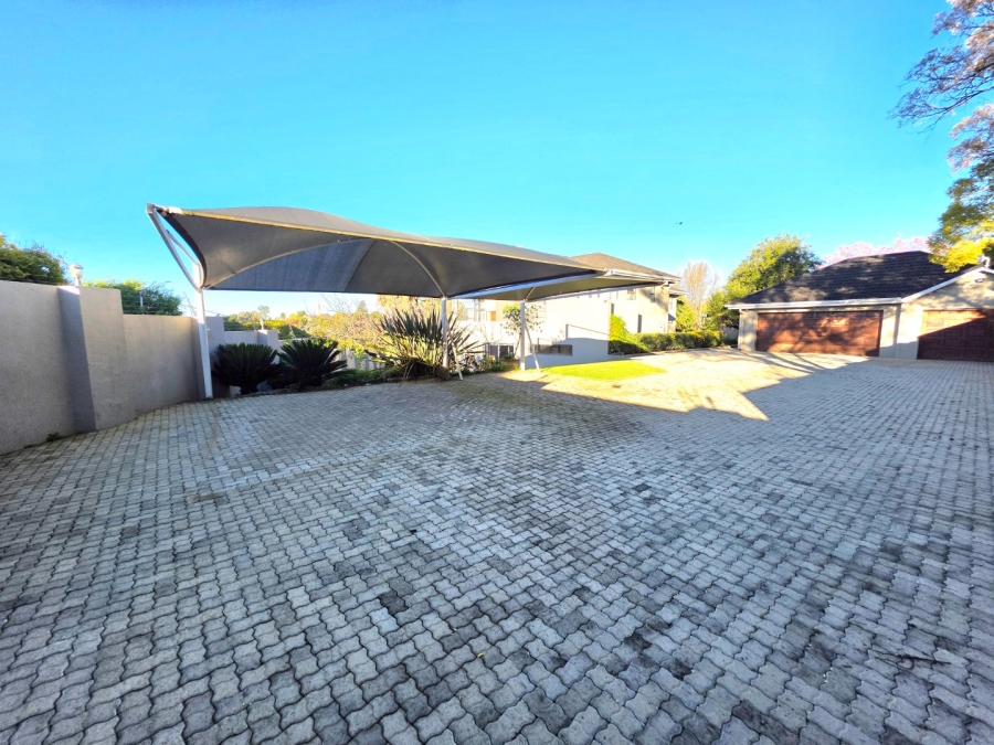 4 Bedroom Property for Sale in Eureka Free State